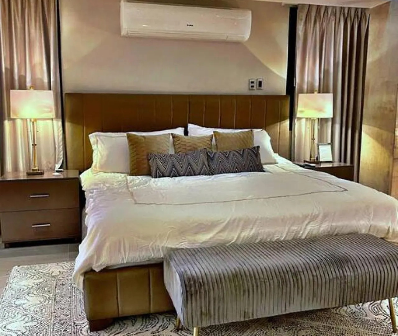 Rl 604 Romantic Penthouse Pvt Terrace, Jacuzzi And Bbq Santo Domingo Appartement