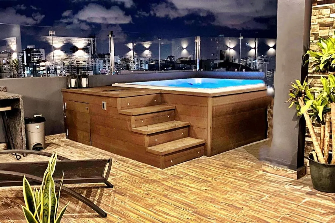 Rl 604 Romantic Penthouse Pvt Terrace, Jacuzzi And Bbq Santo Domingo Dominicaanse Republiek
